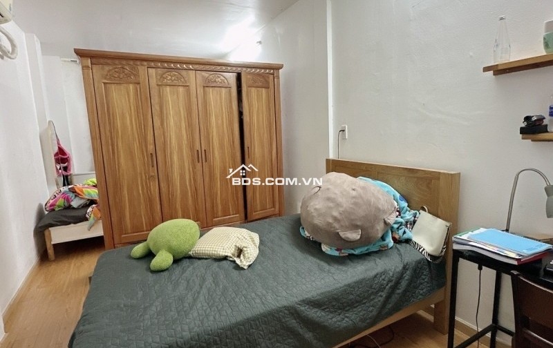 Mặt Tiền Khu VIP K300, ngay Chợ Hoàng Hoa Thám, Tân Bình, 30m2, 3 Tầng. Chỉ 6.3 tỷ Còn TL.